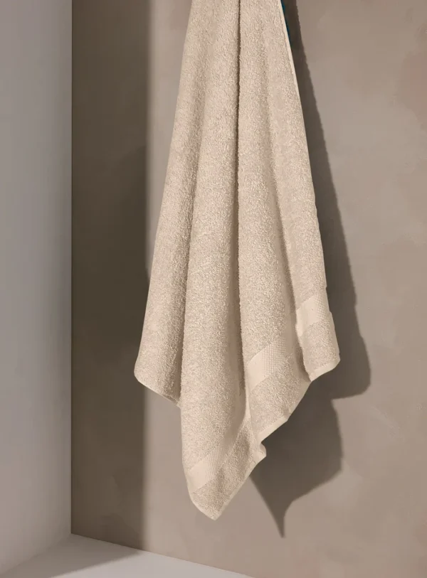 Beauty-full Hang Towel